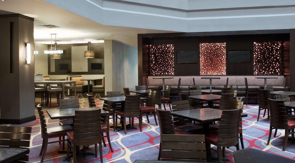 Embassy Suites By Hilton Dallas Near The Galleria Buitenkant foto