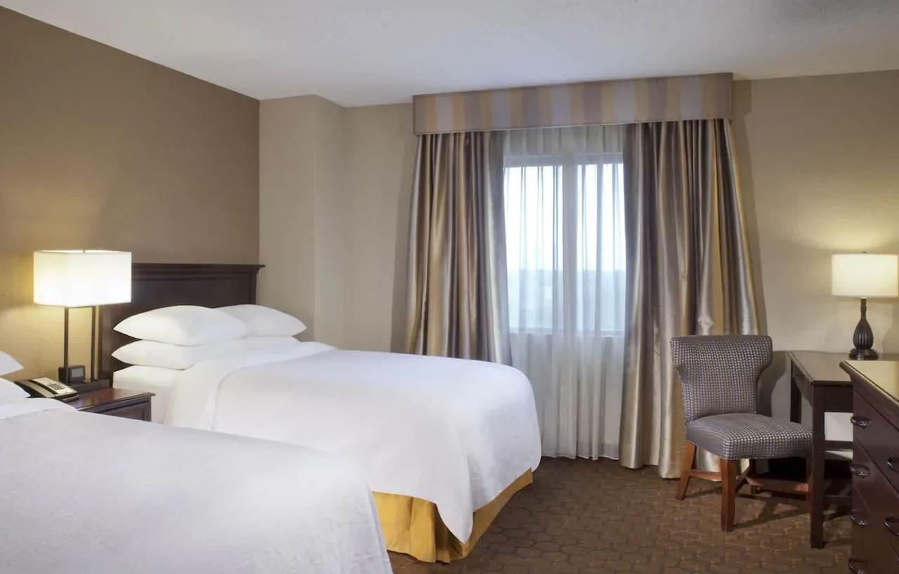 Embassy Suites By Hilton Dallas Near The Galleria Buitenkant foto