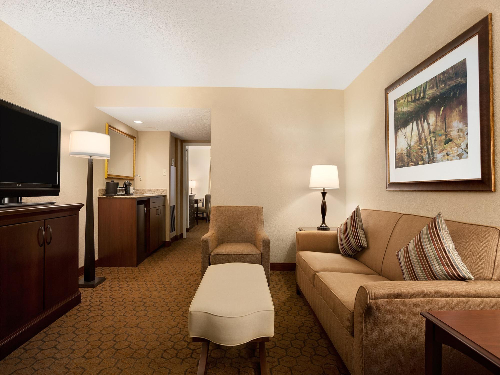 Embassy Suites By Hilton Dallas Near The Galleria Buitenkant foto