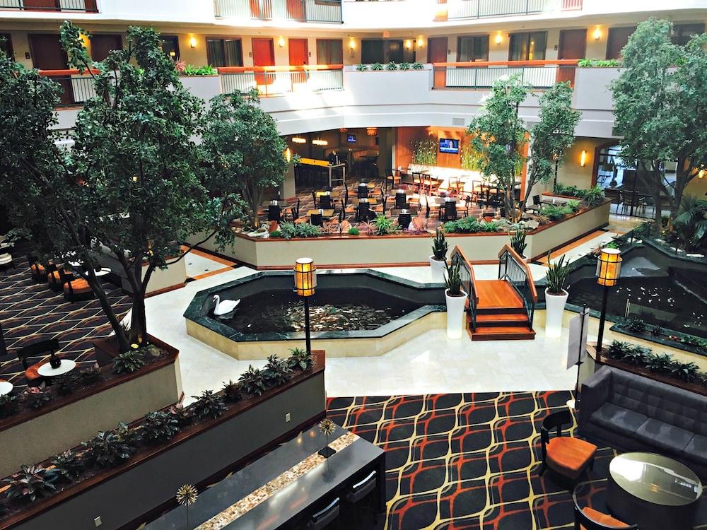 Embassy Suites By Hilton Dallas Near The Galleria Buitenkant foto